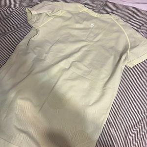 Lululemon swiftly short sleeve polka dot